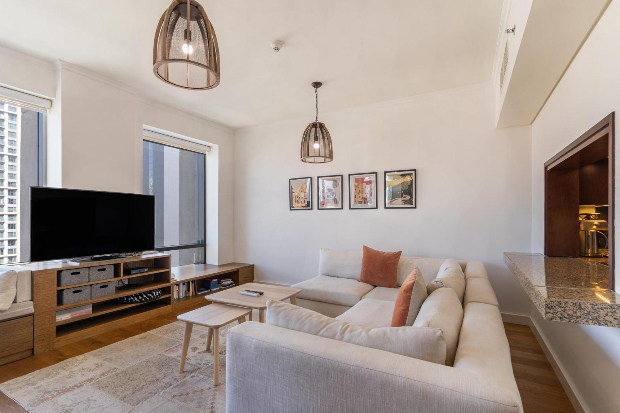 Chic 2Br Apartment, Prime Location Near Dubai Mall - Allsopp&Allsopp Exteriör bild