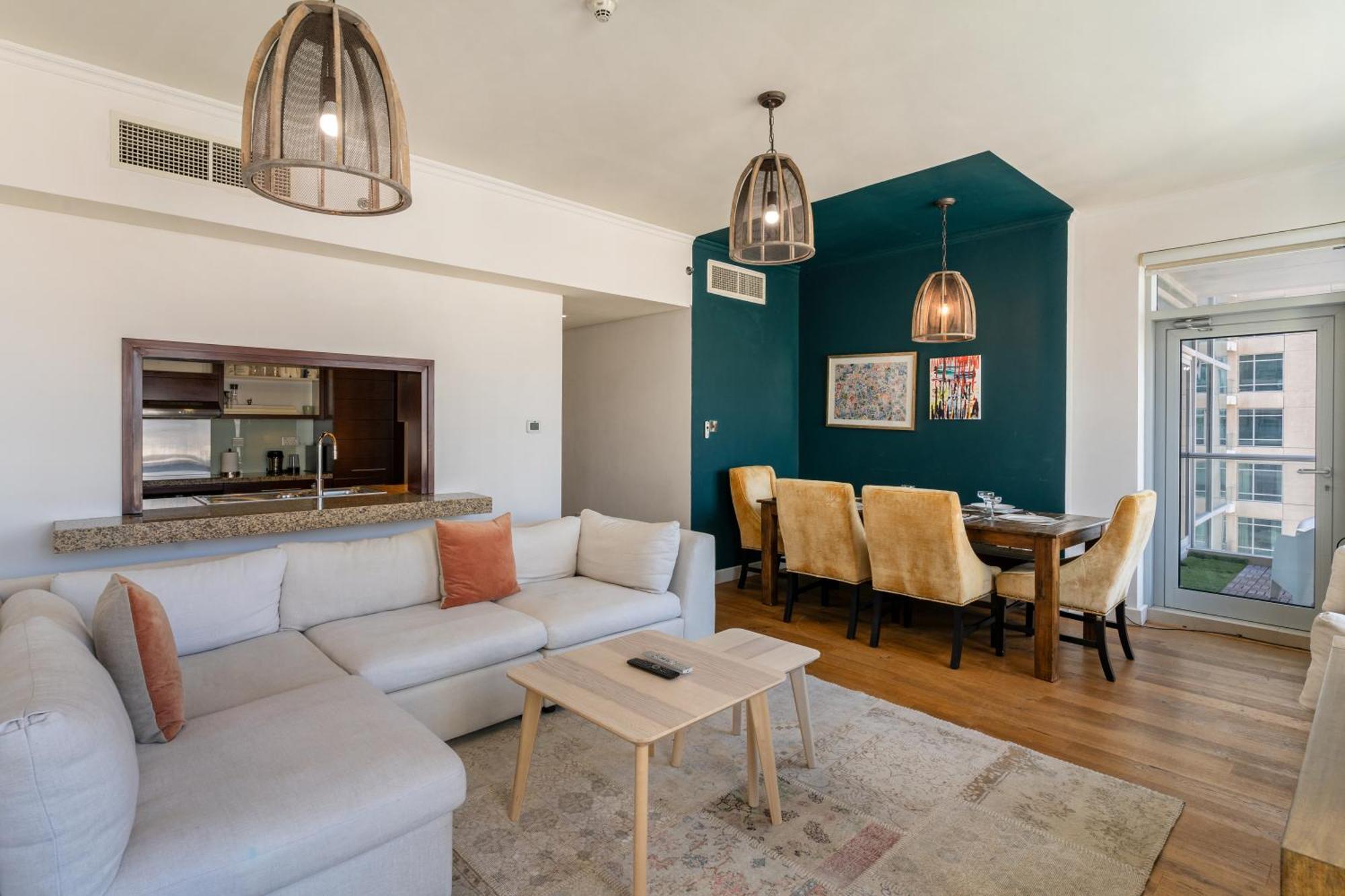 Chic 2Br Apartment, Prime Location Near Dubai Mall - Allsopp&Allsopp Exteriör bild